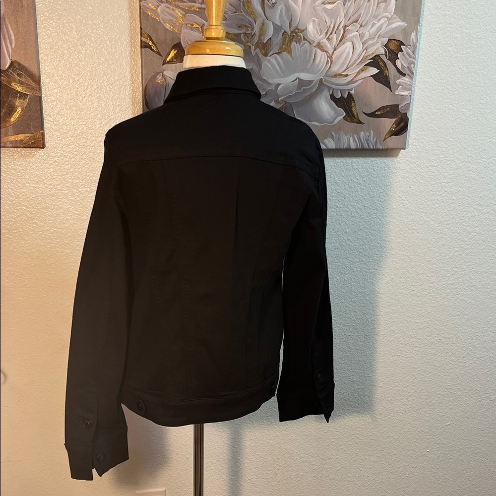 EUC Chico’s Black Denim Jacket​ - Picture 6 of 10
